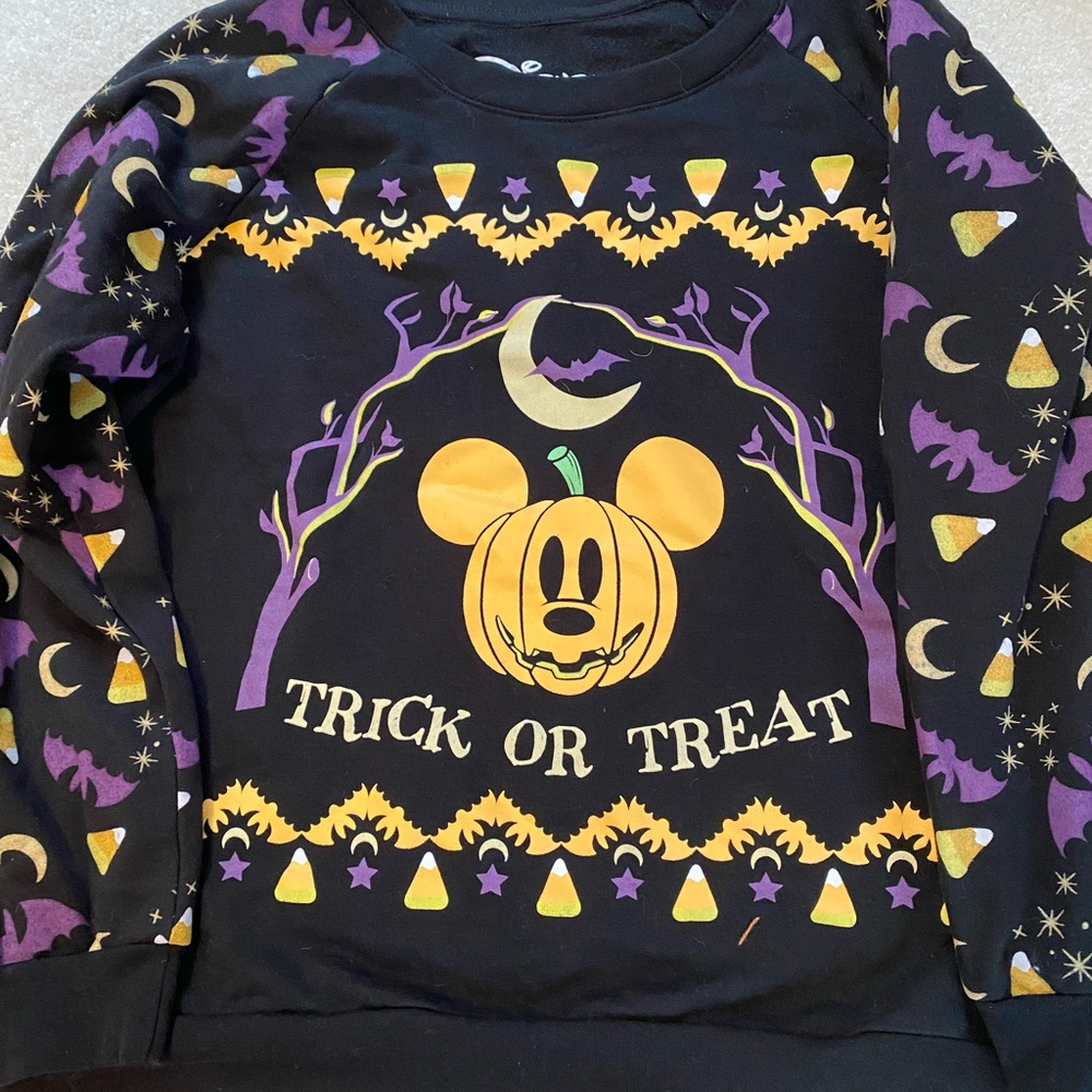 Disney crewneck